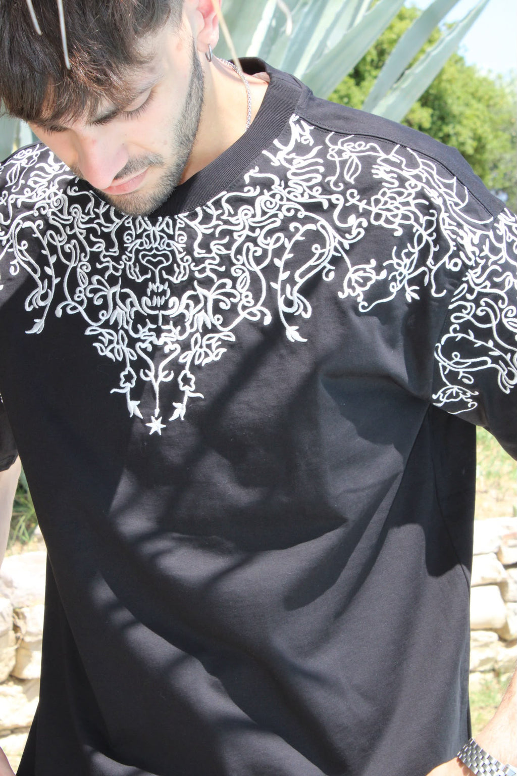 Baroque Identity Oversize