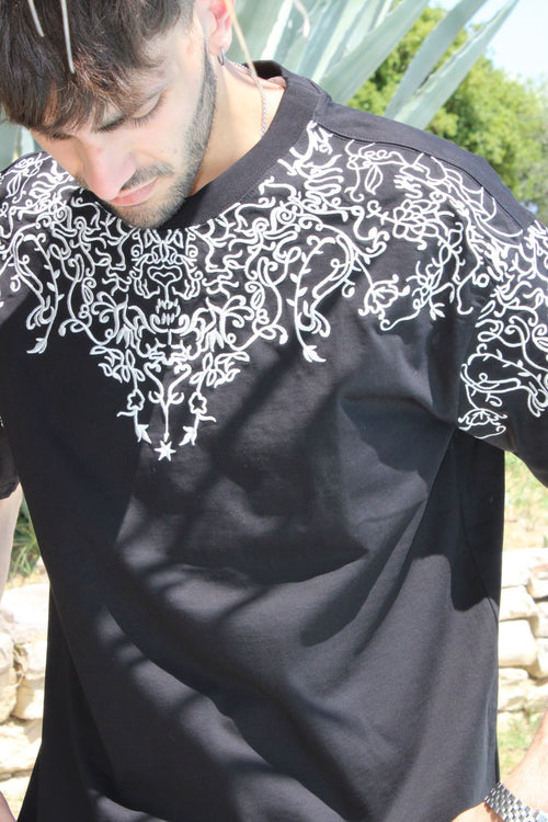 Baroque Identity Oversize